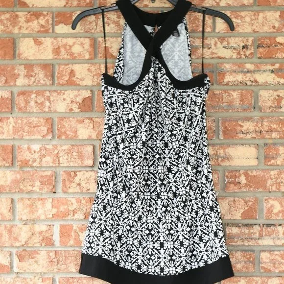 White house black market top - Picture 2 of 5